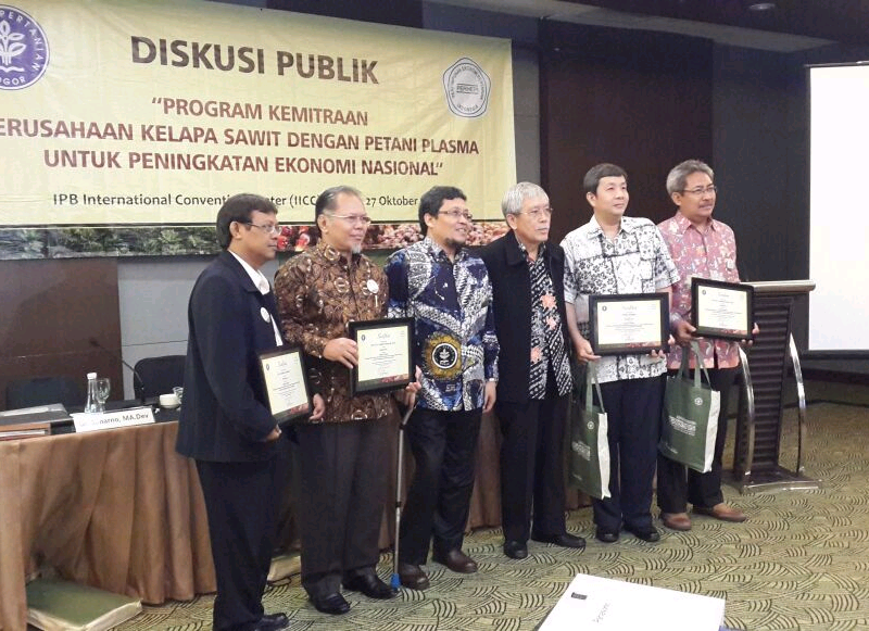 Asian Agri partners smallholders