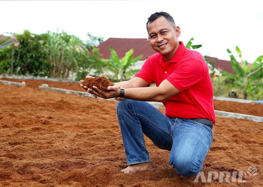 Good for Community, Good for Company: APRIL’s Presence Supports Local Businesses