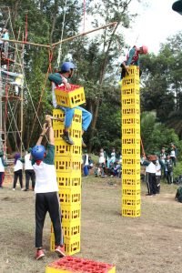 Working in groups, Tanoto scholars competed in a series of games, building confidence and teamwork.